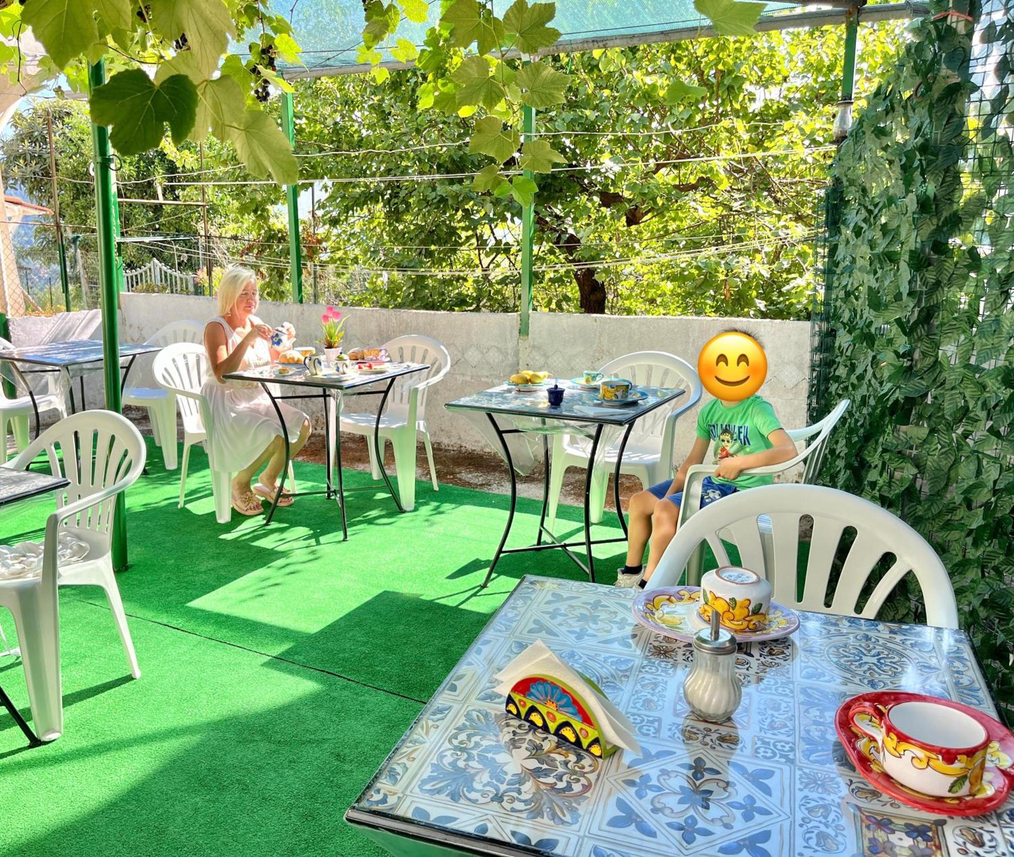 Hotel Il Borgo Di Iaconti à Vietri Extérieur photo