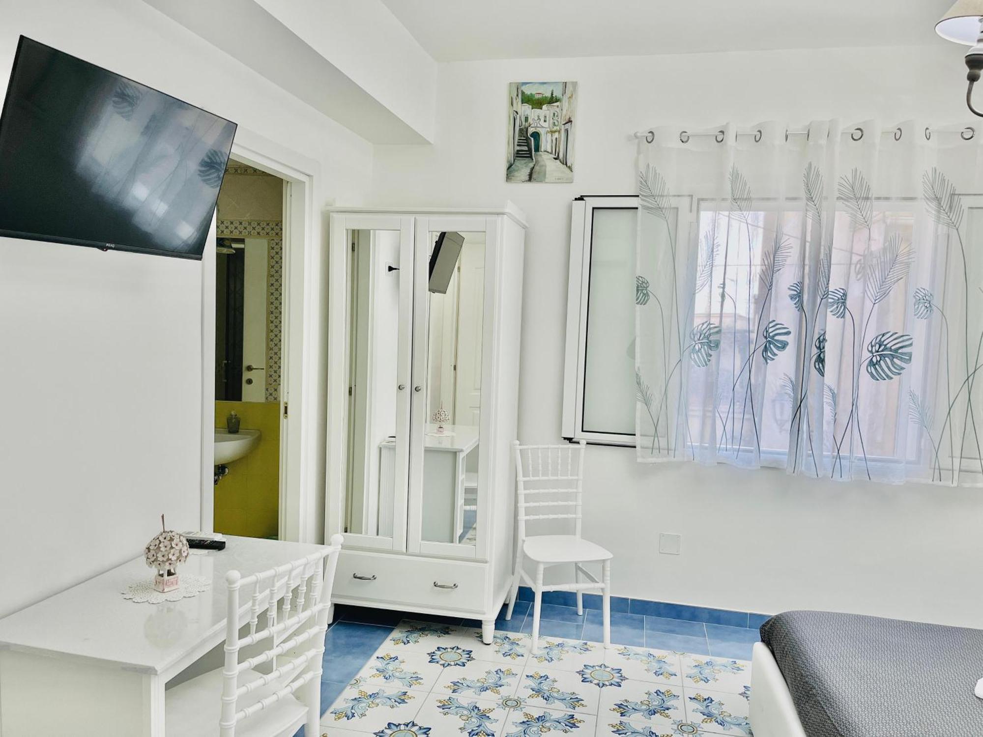 Hotel Il Borgo Di Iaconti à Vietri Extérieur photo